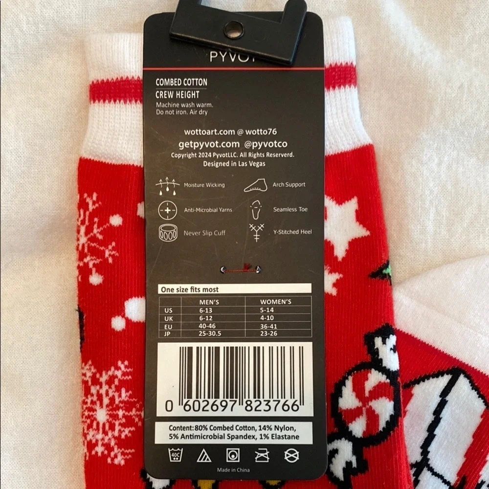 Red Gingerbread Holiday Socks